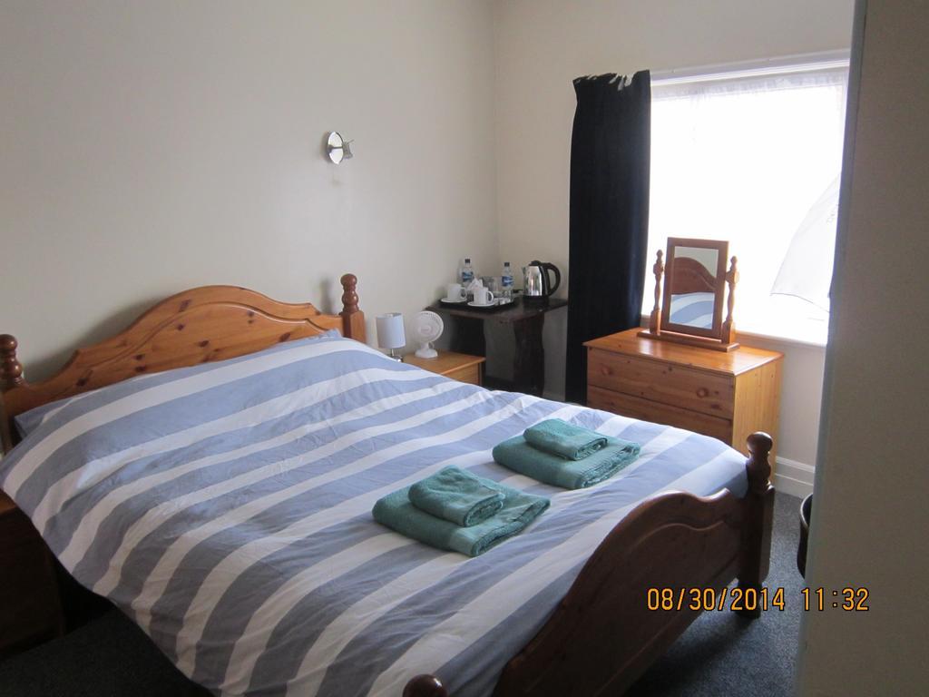 Queen Mary Inn Poole Pokoj fotografie